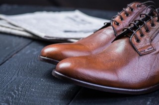 Как размягчить кожу на обуви в домашних условиях